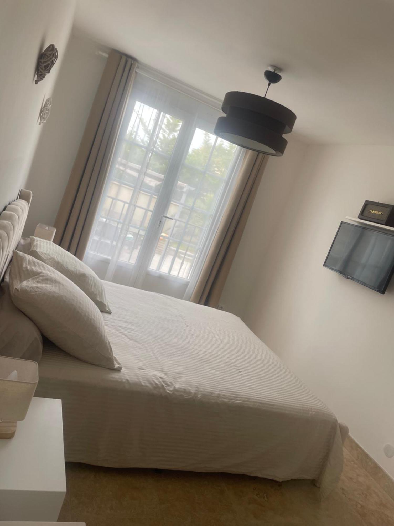 Villa Le Luberon Merindol Екстер'єр фото